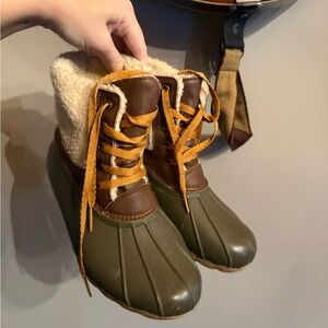 Serra Brown and Green Boots